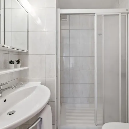 Promenade - Utoring-43 By Interhome Διαμέρισμα