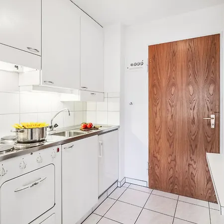 Appartement Promenade 010 By Interhome